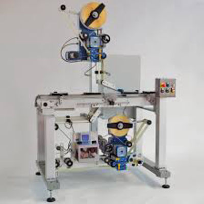Top And Bottom Labelling Machine